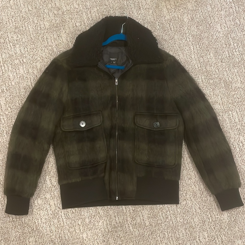 Medium Twenty by Montreal quilted jacket with fur collar